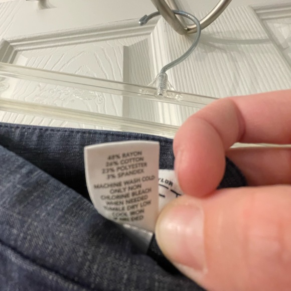 Blue Skirt w/ Pockets - Picture 4 of 4